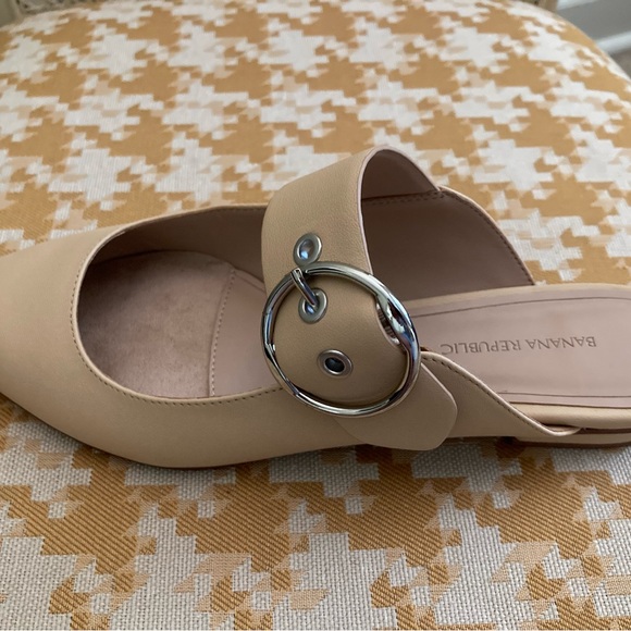 Leather, Banana Republic Belt Strap Flat. Unused, Size 71/2 beige. - Picture 10 of 11